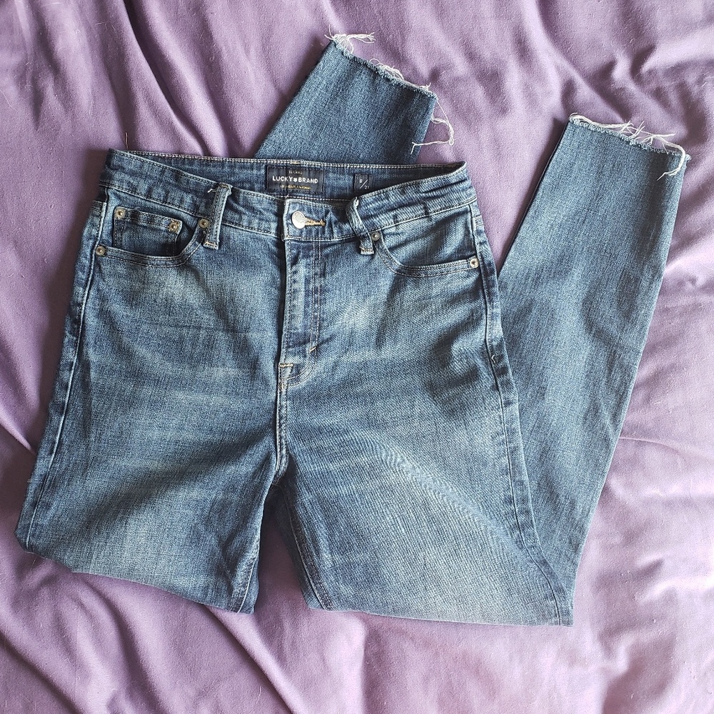 Lucky Brand ☆ Distressed Skinny Jean's Sz 8